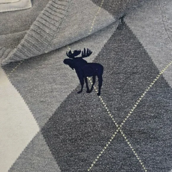 Abercrombie & Fitch Gray Argyle Moose Logo V-Neck Pullover Sweater Men's Size XL - Picture 4 of 9